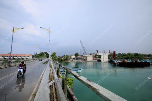 JAMBATAN MARANG
