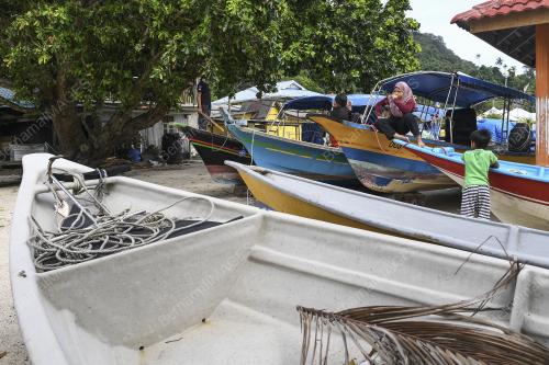 MUSIM MONSUN PULAU PERHENTIAN