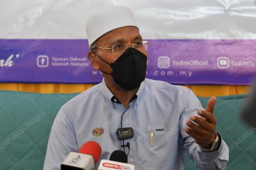 IDRIS AHMAD