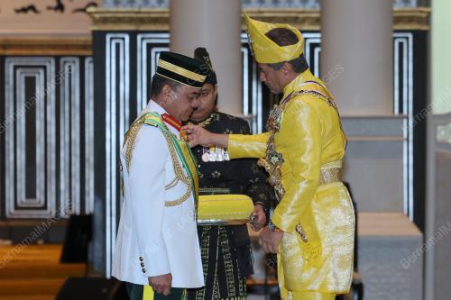 SULTAN MIZAN ZAINAL ABIDIN