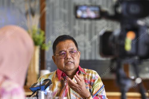 DATUK SERI ABDUL RAHMAN BAKAR