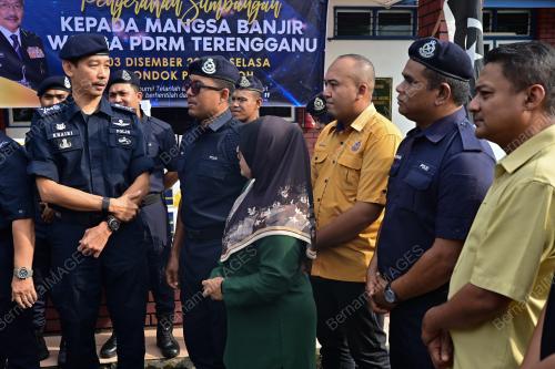 TAJUK