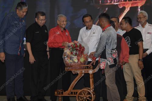 TR19_07012019_TUN_NELAYAN