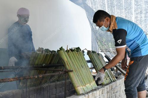 LEMANG JUADAH AIDILFITRI