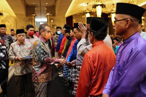 SULTAN MIZAN ZAINAL ABIDIN