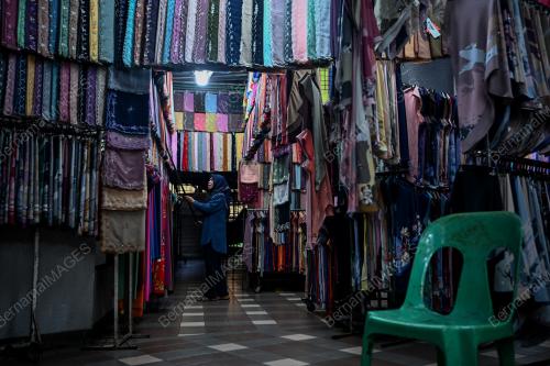 KOMPLEKS MBKT SUNYI TANPA PELANGGAN