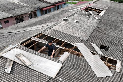 RIBUT_ATAP
