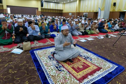 SOLAT HAJAT AMBANG TAHUN BAHARU 2020