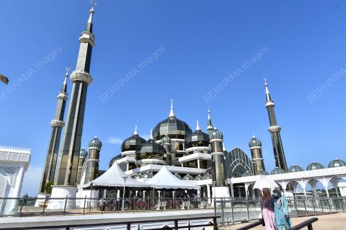 MASJID KRISTAL