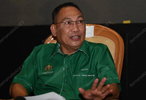DATUK AWANG HASHIM