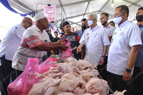 DATUK SERI ISMAIL SABRI YAAKOB