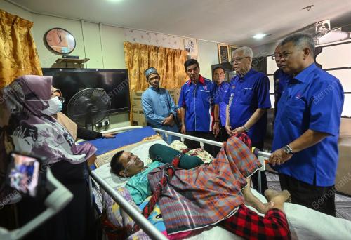 DATUK SERI ISMAIL SABRI YAAKOB