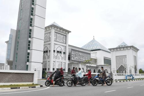 SOLAT JUMAAT PKP TERENGGANU