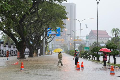 BANJIR KILAT