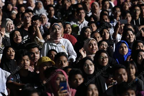 TR20_27102018_BOLA_PENYOKONG_BN201808055000