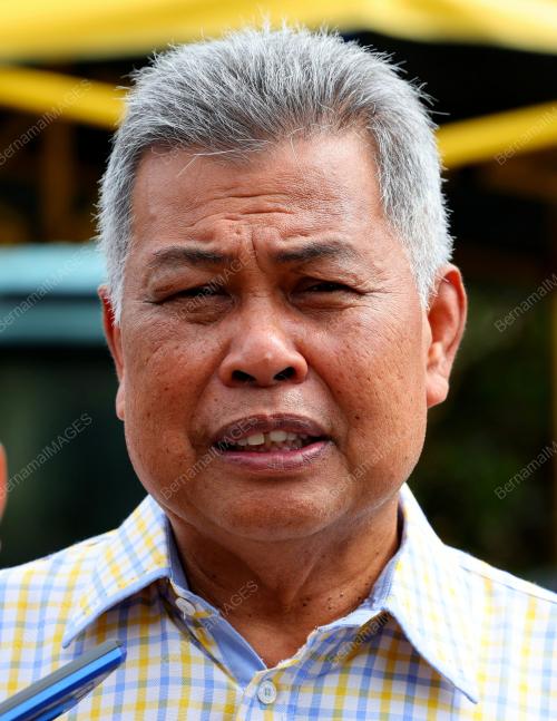 DATUK SERI AHMAD SAID