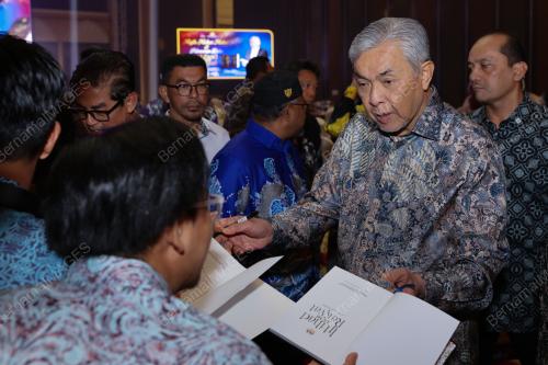 DATUK SERI DR AHMAD ZAHID HAMIDI