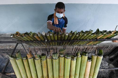 LEMANG JUADAH AIDILFITRI