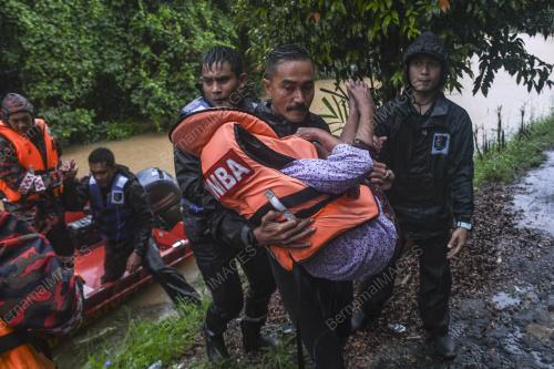 SMART MENYELAMATKAN MANGSA BANJIR