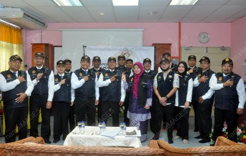 DATUK DR KASEMANI EMBONG