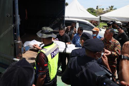 OPERASI MENCARI MANGSA KEPALA AIR