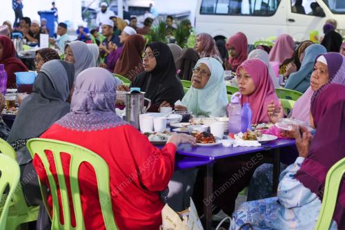 IFTAR MUHIBBAH MASJID ABIDIN