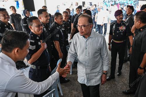 DATUK SERI ANWAR IBRAHIM