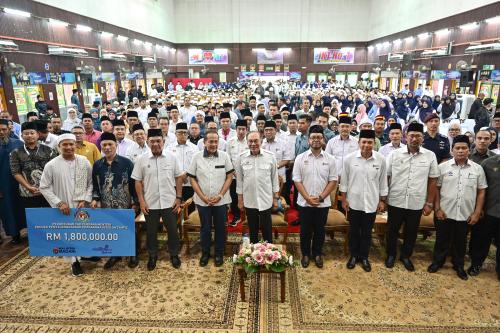 DATUK SERI ANWAR IBRAHIM