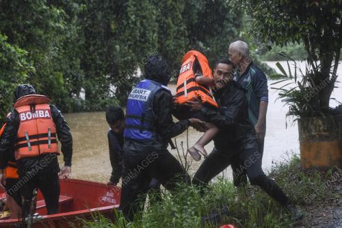 SMART MENYELAMATKAN MANGSA BANJIR