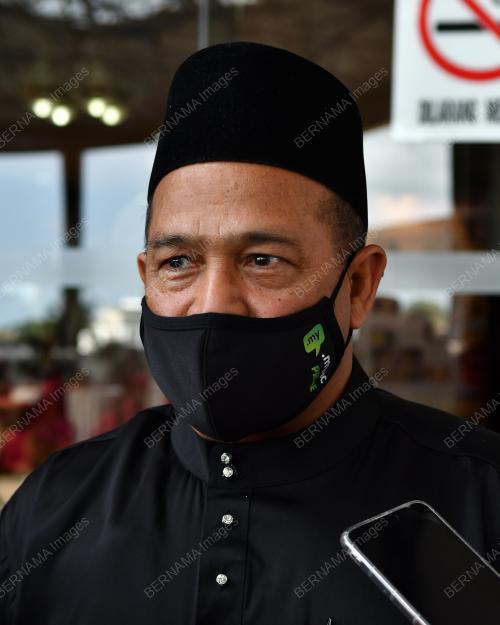 DR MAMAD PUTEH