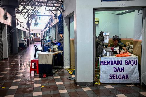 KOMPLEKS MBKT SUNYI TANPA PELANGGAN