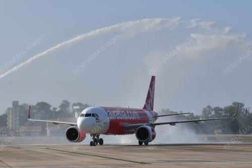 PESAWAT AIRASIA