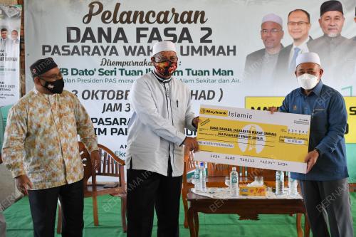 TR23_03102021_PASARAYA_WAKAF