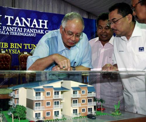MOHD NAJIB TUN ABDUL RAZAK