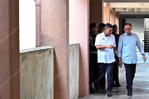 DATUK SERI ANWAR IBRAHIM