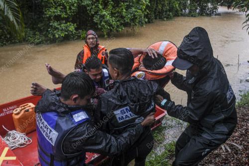 SMART MENYELAMATKAN MANGSA BANJIR