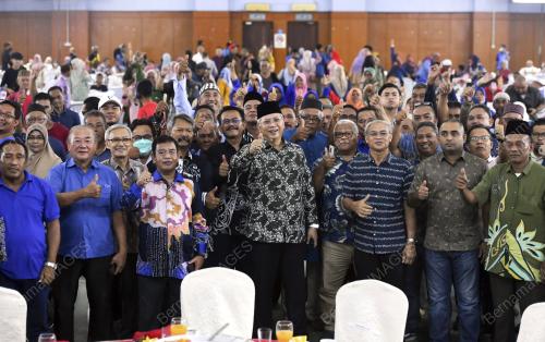 TAN SRI ANNUAR MUSA