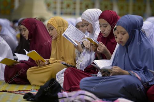 TR23_24042018_SOLAT_HAJAT_BN201804236191