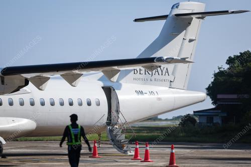 BERJAYA AIR SDN BHD TO THE TARAAS