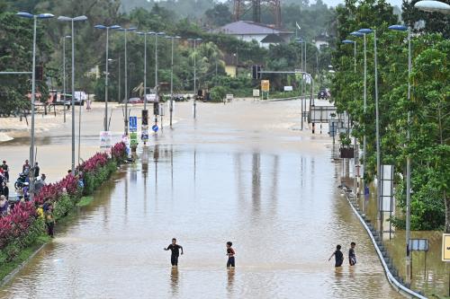 TINJAUAN BANJIR BATU 24