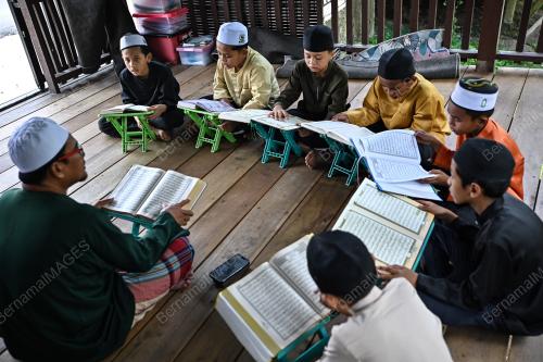 SAMBUTAN NUZUL AL-QURAN