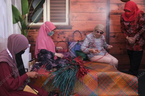 DATUK SERI NANCY SHUKRI