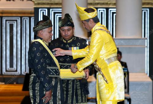 SULTAN MIZAN ZAINAL ABIDIN