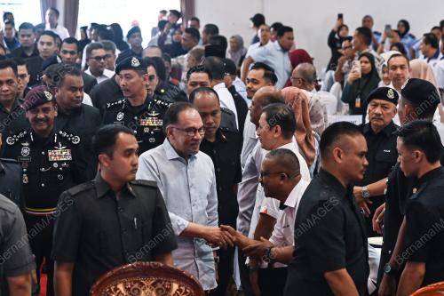 DATUK SERI ANWAR IBRAHIM