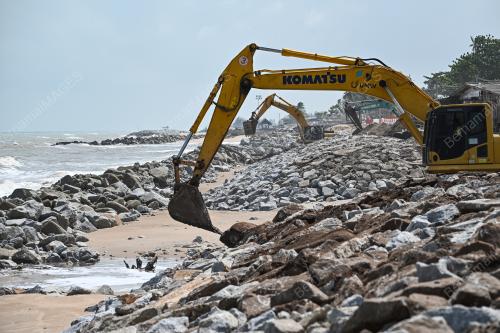BAIK PULIH HAKISAN PANTAI