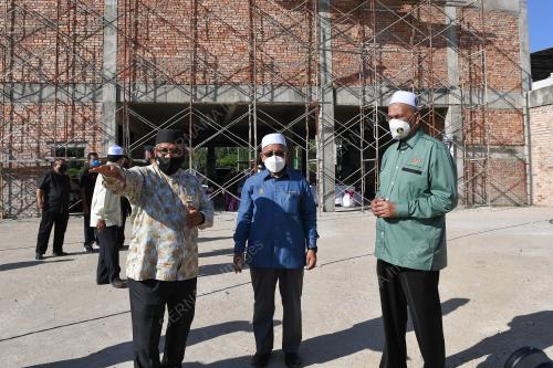 TR26_03102021_PASARAYA_WAKAF