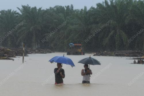 BANJIR TERENGGANU