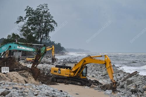 BAIK PULIH HAKISAN PANTAI
