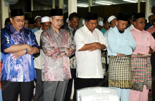 ABDULLAH AHMAD BADAWI