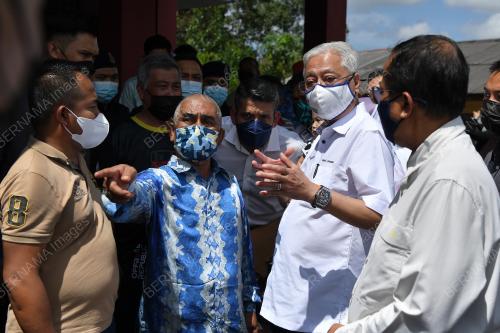 DATUK SERI ISMAIL SABRI YAAKOB